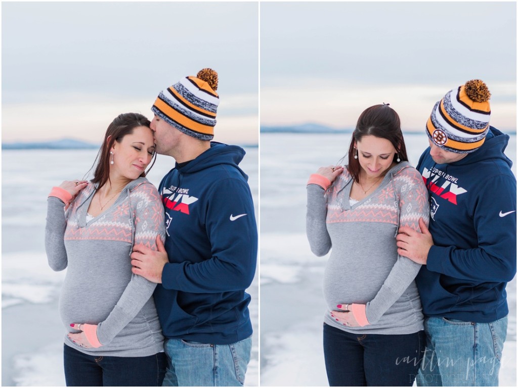 Ossipee Lake Freedom New Hampshire Outdoor Winter Maternity Session00022
