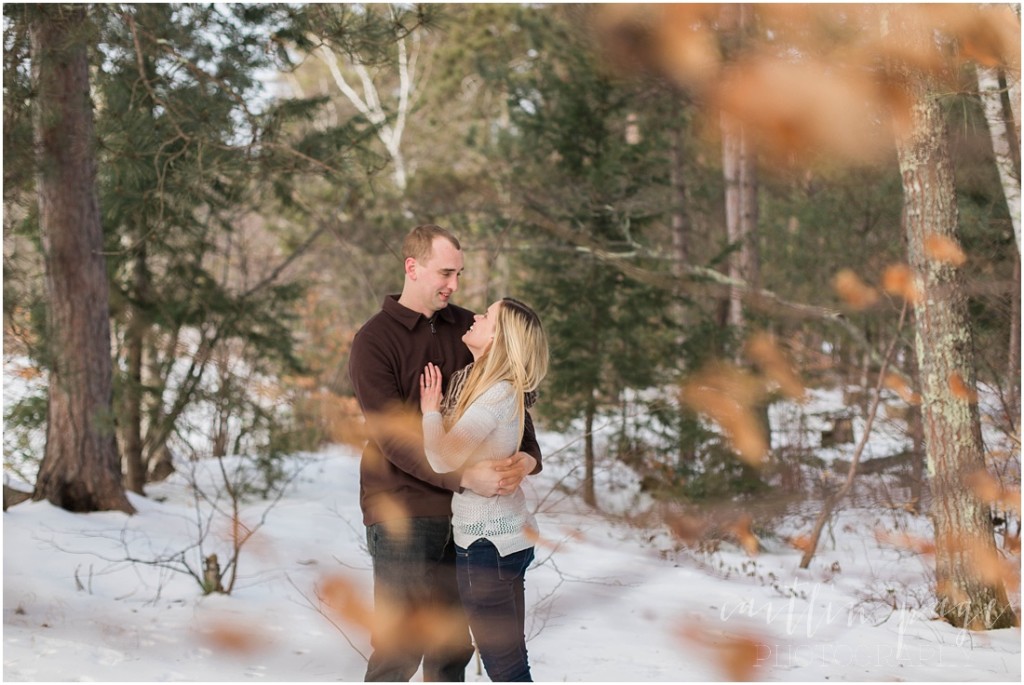 Chocorua Lake New Hampshire Outdoor Winter Engagement Shoot Caitlin Page Photography 00011