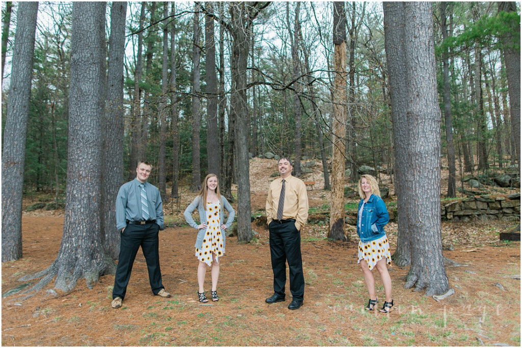 Robin Hood Park Keene New Hampshire Outdoor Family Session Caitlin Page Photography 00025