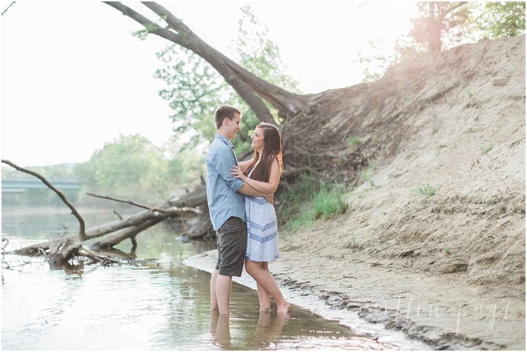 Merrimack River Concord New Hampshire Outdoor Engagement Session Caitlin Page Photography 00022