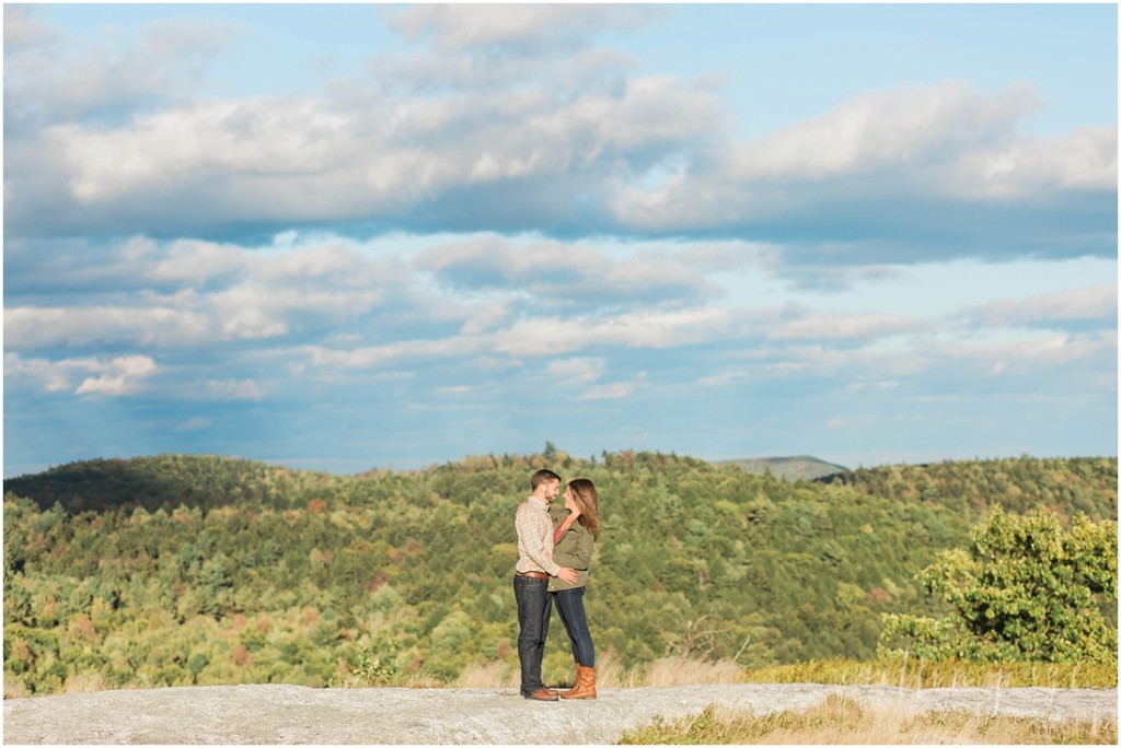 Mountaintop Engagement Session Foss Mountain Eaton New Hampshire Caitlin Page Photography_0025