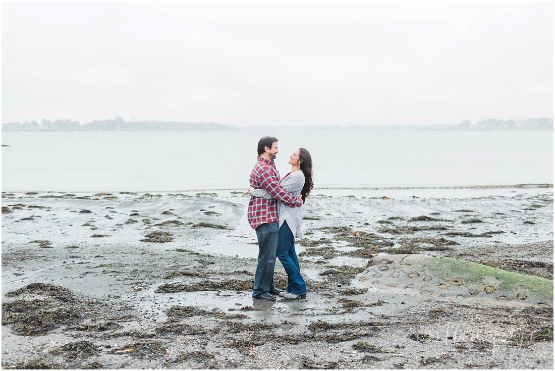 Outdoor Engagement Session Lynch Park Beverly Massachusetts Caitlin Page Photography_0001