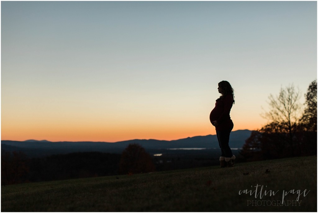 Outdoor Winter Country Maternity Session Freedom New Hampshire Caitlin Page Photography_0033