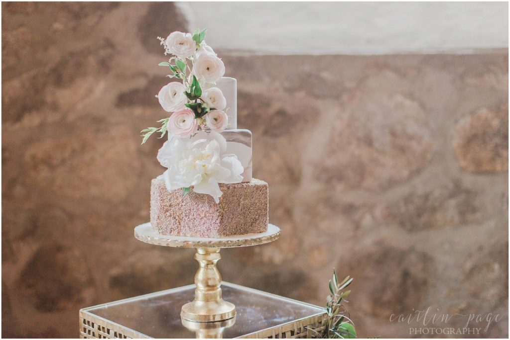 wedding-cake-styled-shoot-with-florals-cake-stand