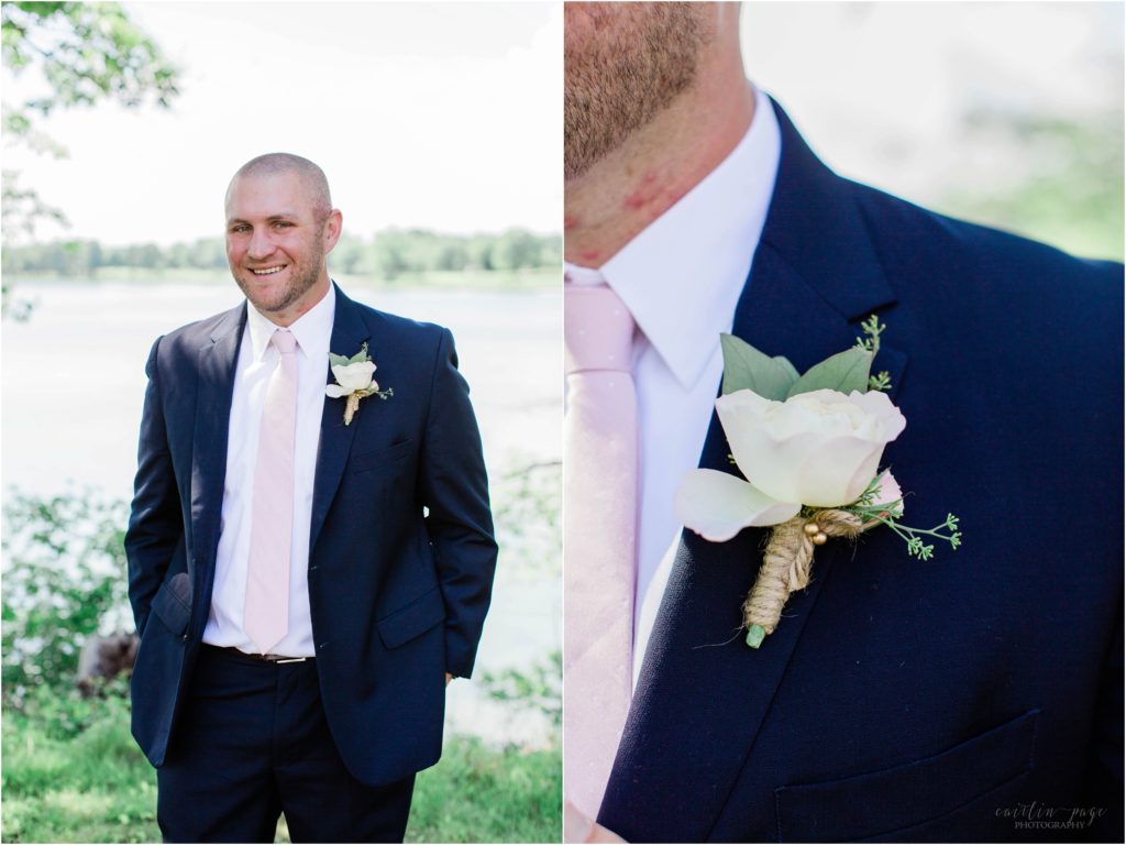 groom details with boutonniere
