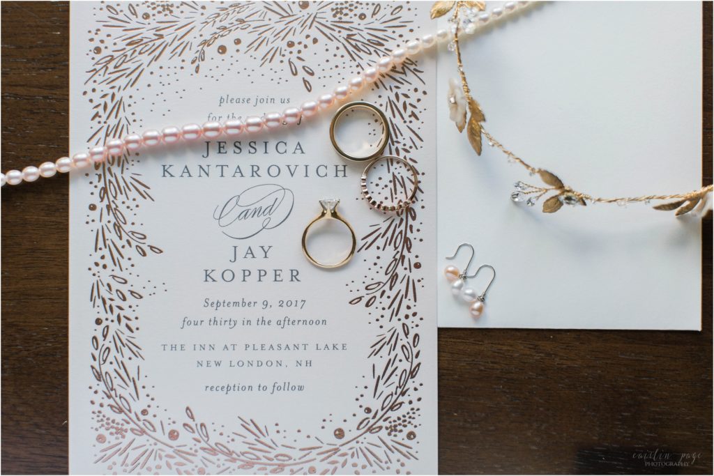 wedding invitation with jewelry and rings