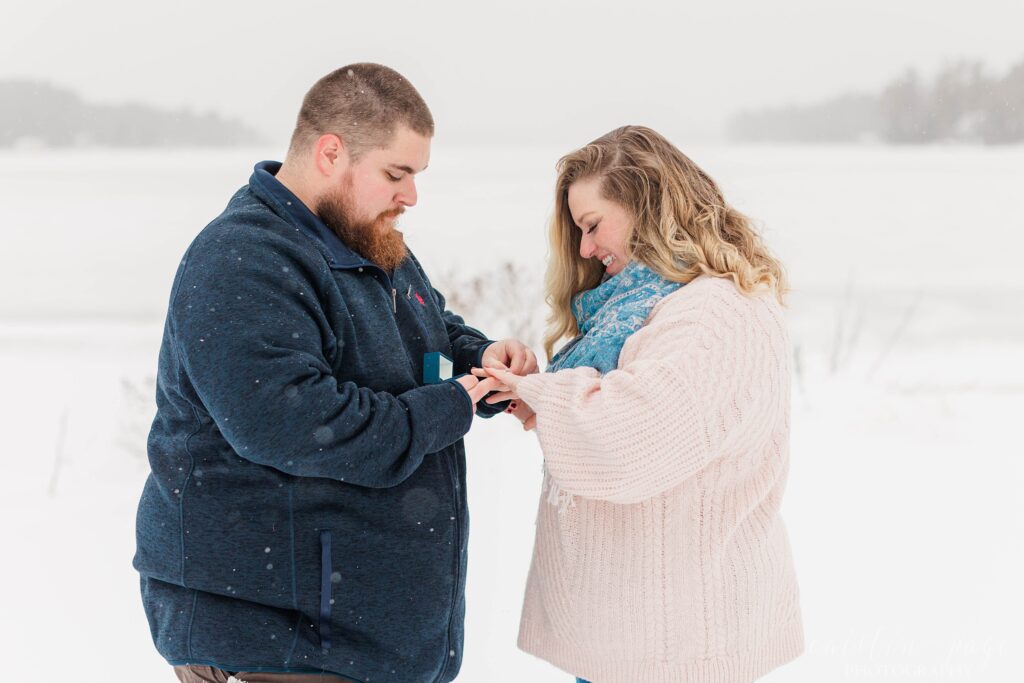 Winter proposal in the snow