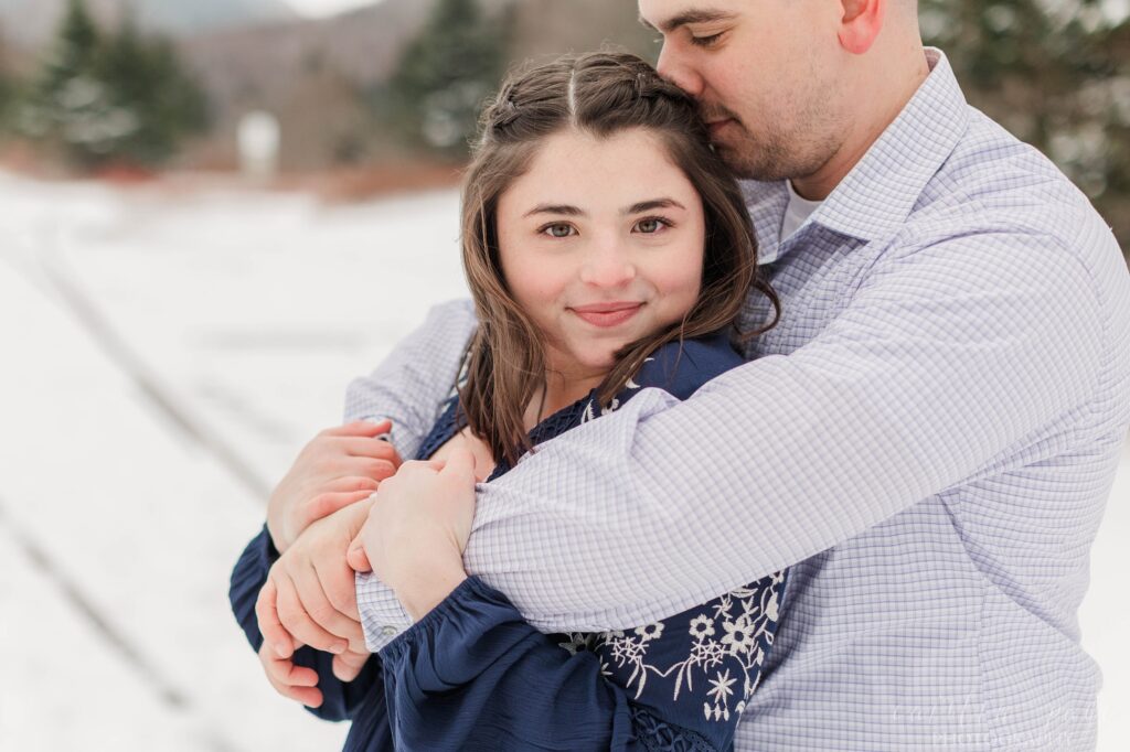 Crawford Notch winter engagement session