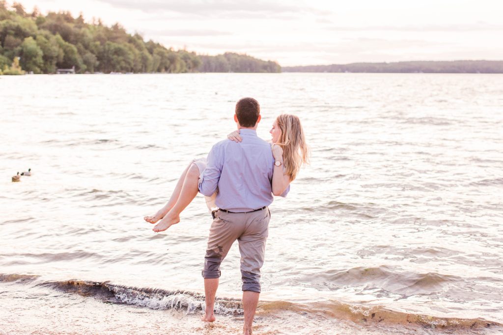 How to choose your engagement session location