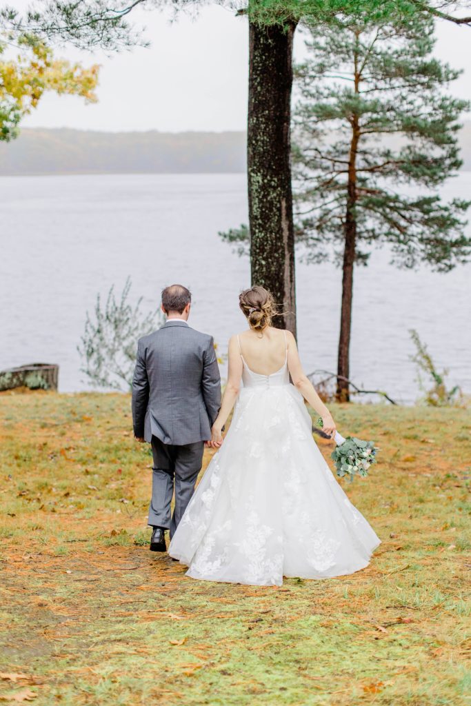 Classic late fall wedding at Maine Maritime Museum in Bath Maine