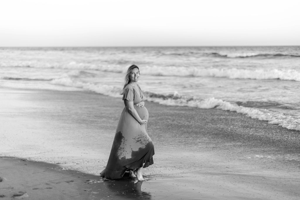 Summer Maternity Session in Huntington Beach California Caitlin Page Photography