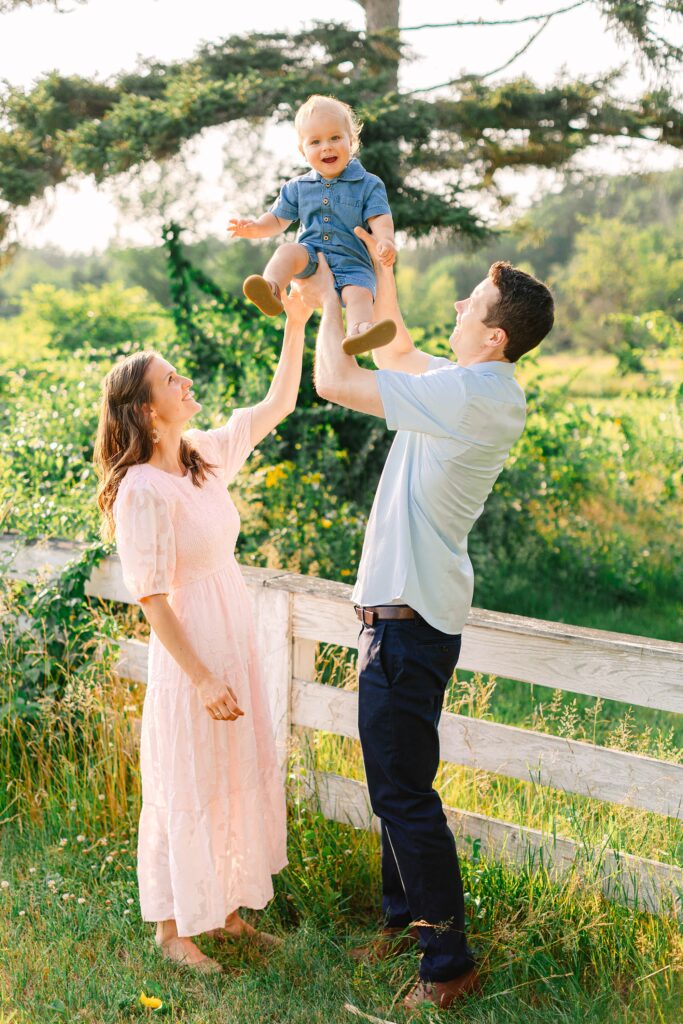 Summertime Backyard Family Photos Wolfeboro New Hampshire Caitlin Page Photography