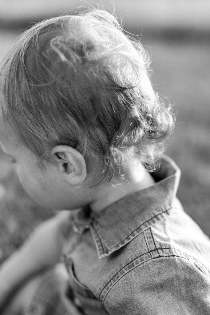 Summertime Backyard Family Photos Wolfeboro New Hampshire Caitlin Page Photography