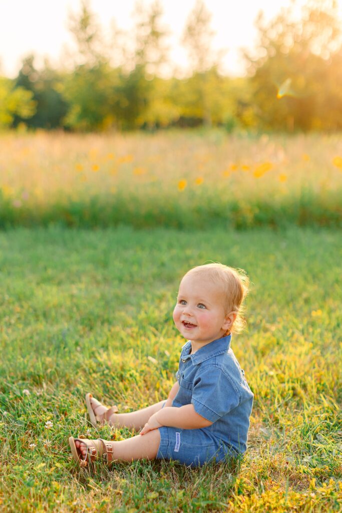 Summertime Backyard Family Photos Wolfeboro New Hampshire Caitlin Page Photography