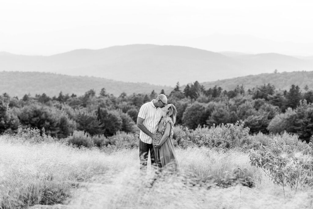 Foss Mountain Summer Maternity Family Photos New Hampshire Caitlin Page Photography