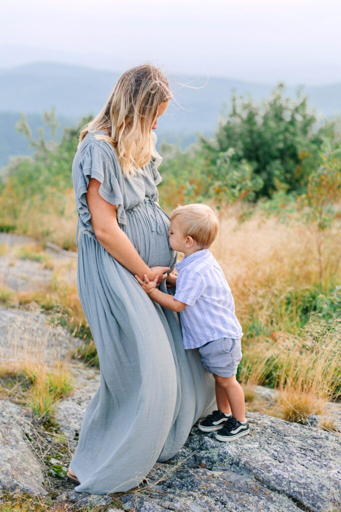 Foss Mountain Summer Maternity Family Photos New Hampshire Caitlin Page Photography