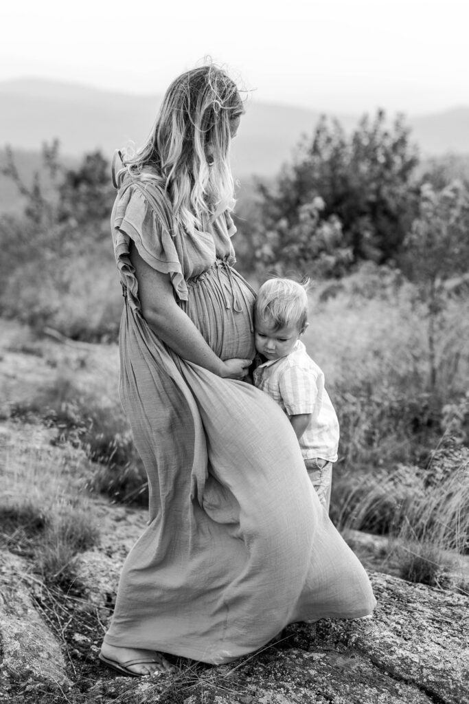 Foss Mountain Summer Maternity Family Photos New Hampshire Caitlin Page Photography