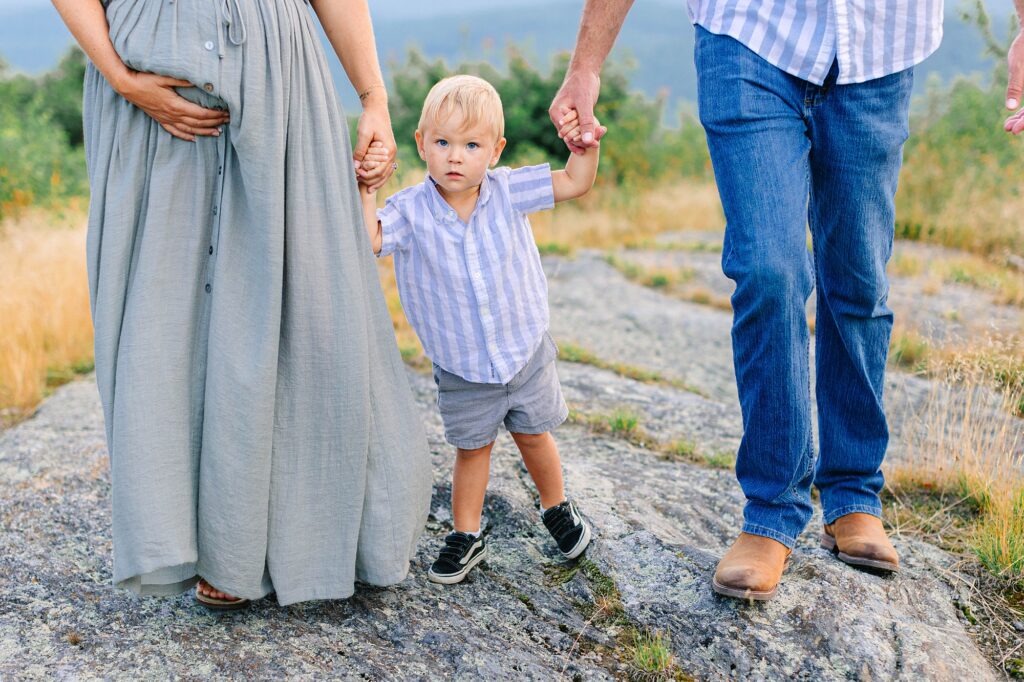 Foss Mountain Summer Maternity Family Photos New Hampshire Caitlin Page Photography