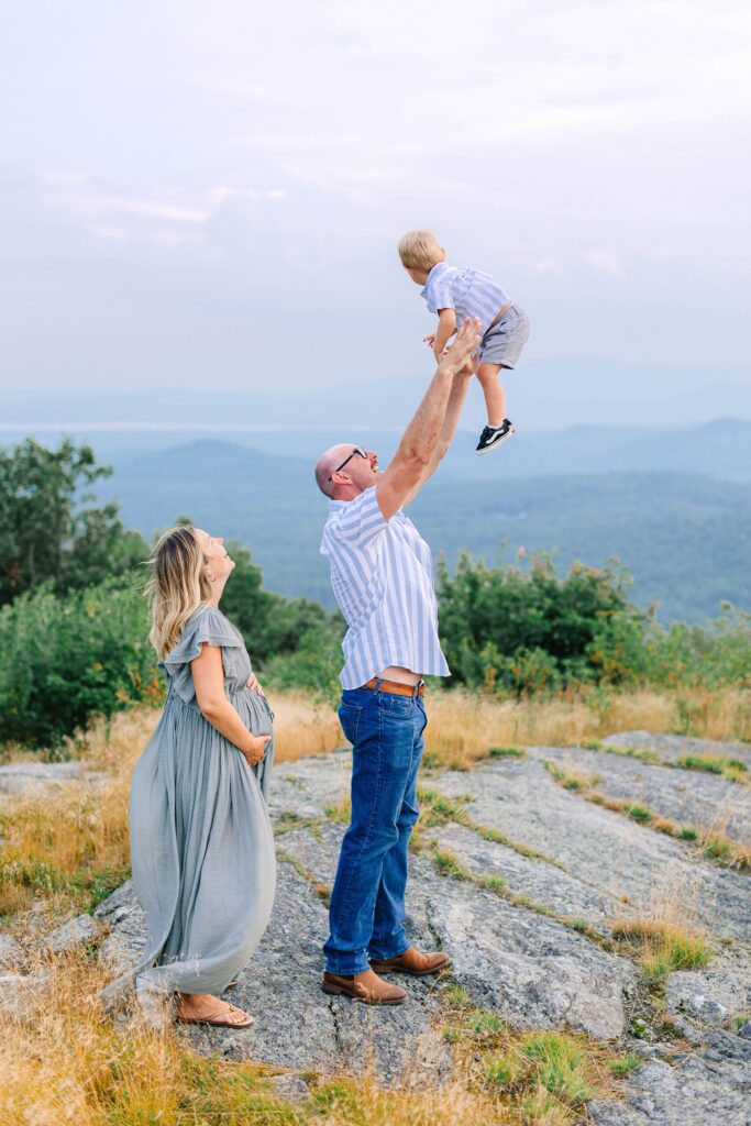 Foss Mountain Summer Maternity Family Photos New Hampshire Caitlin Page Photography