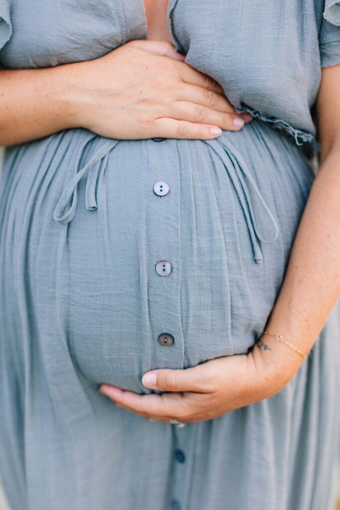 Foss Mountain Summer Maternity Family Photos New Hampshire Caitlin Page Photography