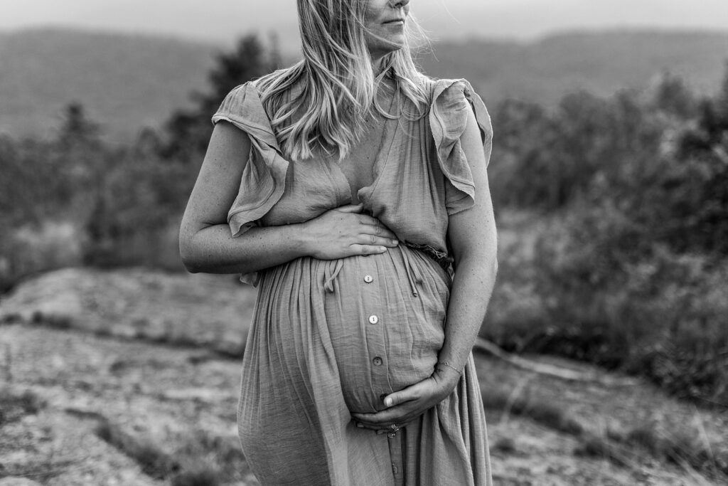 Foss Mountain Summer Maternity Family Photos New Hampshire Caitlin Page Photography