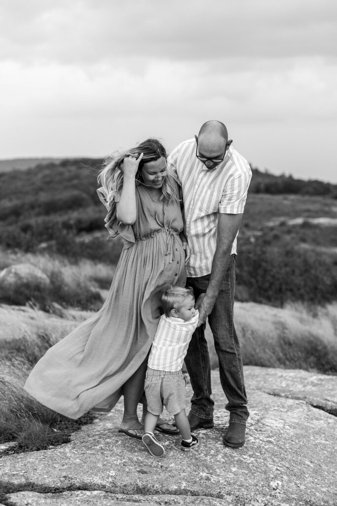 Foss Mountain Summer Maternity Family Photos New Hampshire Caitlin Page Photography