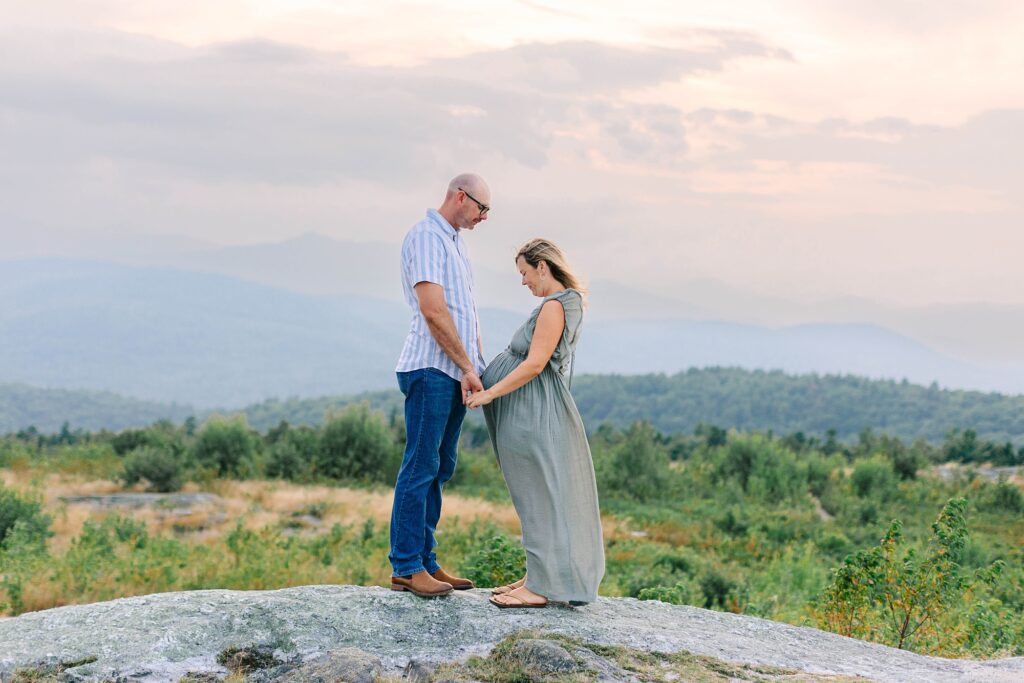 Foss Mountain Summer Maternity Family Photos New Hampshire Caitlin Page Photography