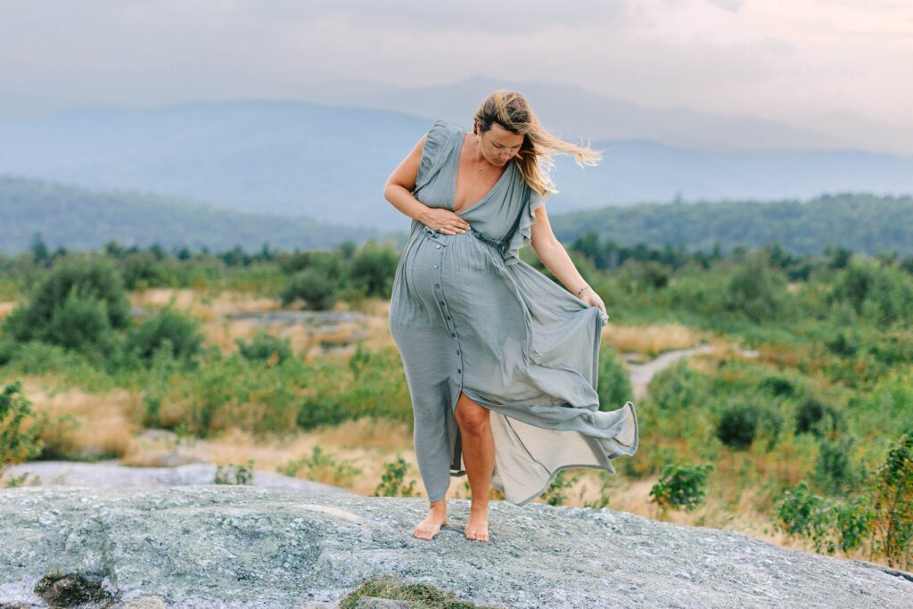 Foss Mountain Summer Maternity Family Photos New Hampshire Caitlin Page Photography