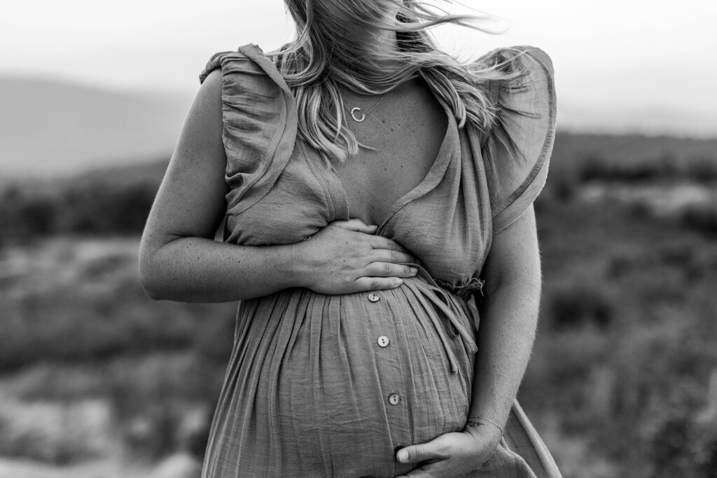 Foss Mountain Summer Maternity Family Photos New Hampshire Caitlin Page Photography