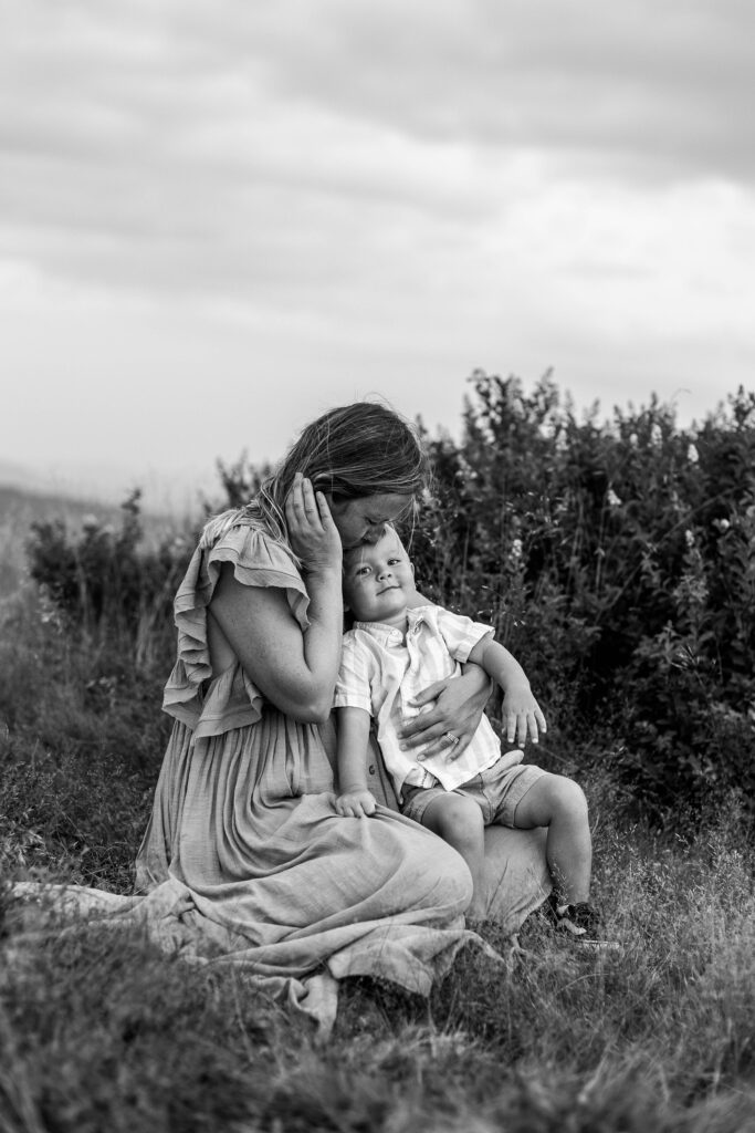 Foss Mountain Summer Maternity Family Photos New Hampshire Caitlin Page Photography